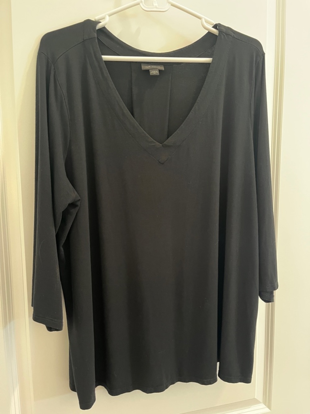 J. Jill Black V-Neck 3/4 Sleeve Tunic